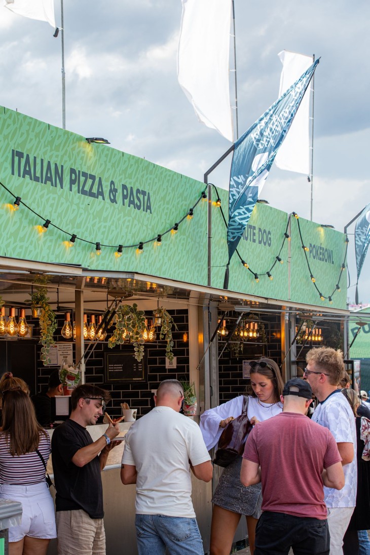 In Bildern: Was ist Ihr liebstes Festivalessen?