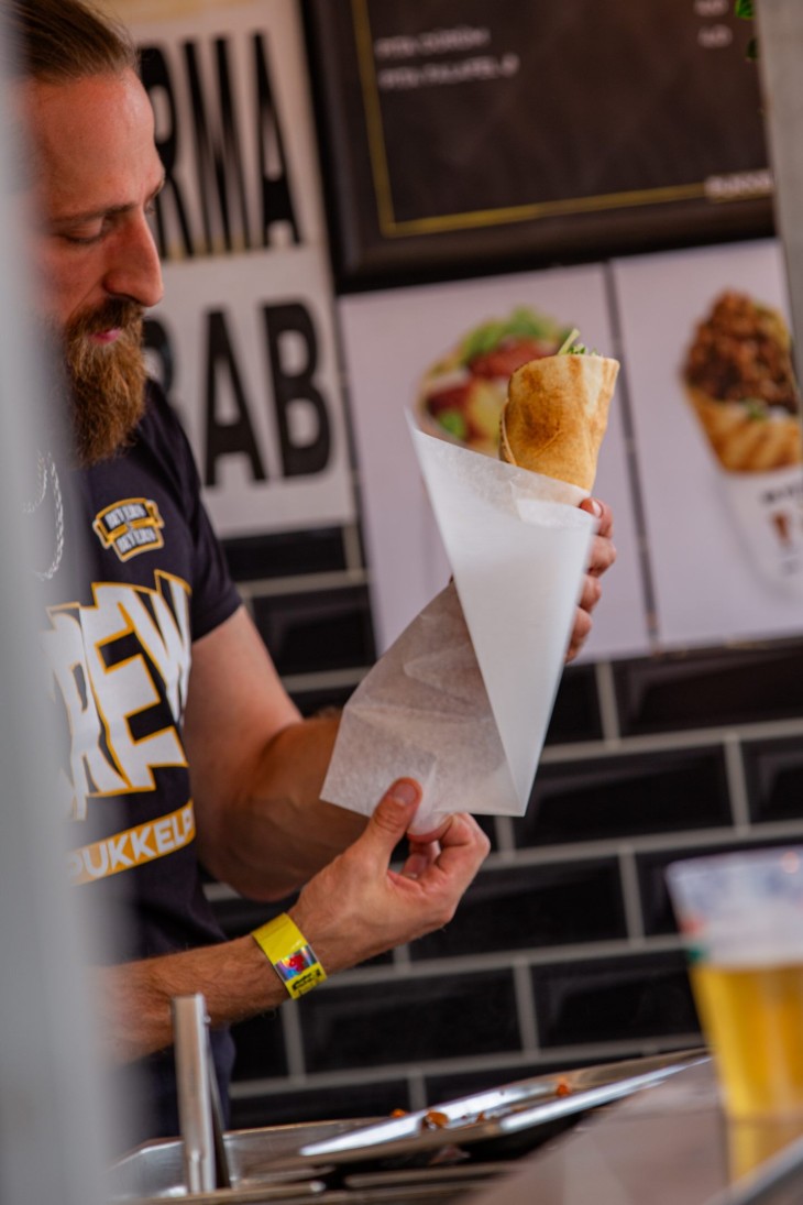 In Bildern: Was ist Ihr liebstes Festivalessen?